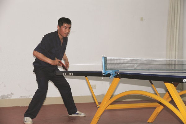 乒乓球.jpg